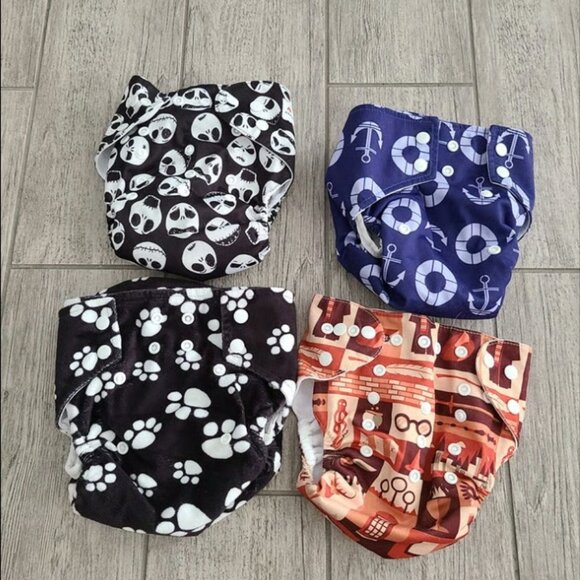 Alvababy reusable cloth diapers set of 4 - Picture 1 of 5